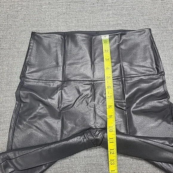 Jane and Bleecker Womens Faux Leather Leggings Pull On Pants X-Large Size Black - Picture 3 of 9